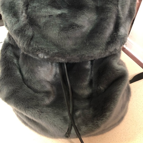 Fenty Puma by Rihanna Faux Fur Large Backpack. - Picture 3 of 5